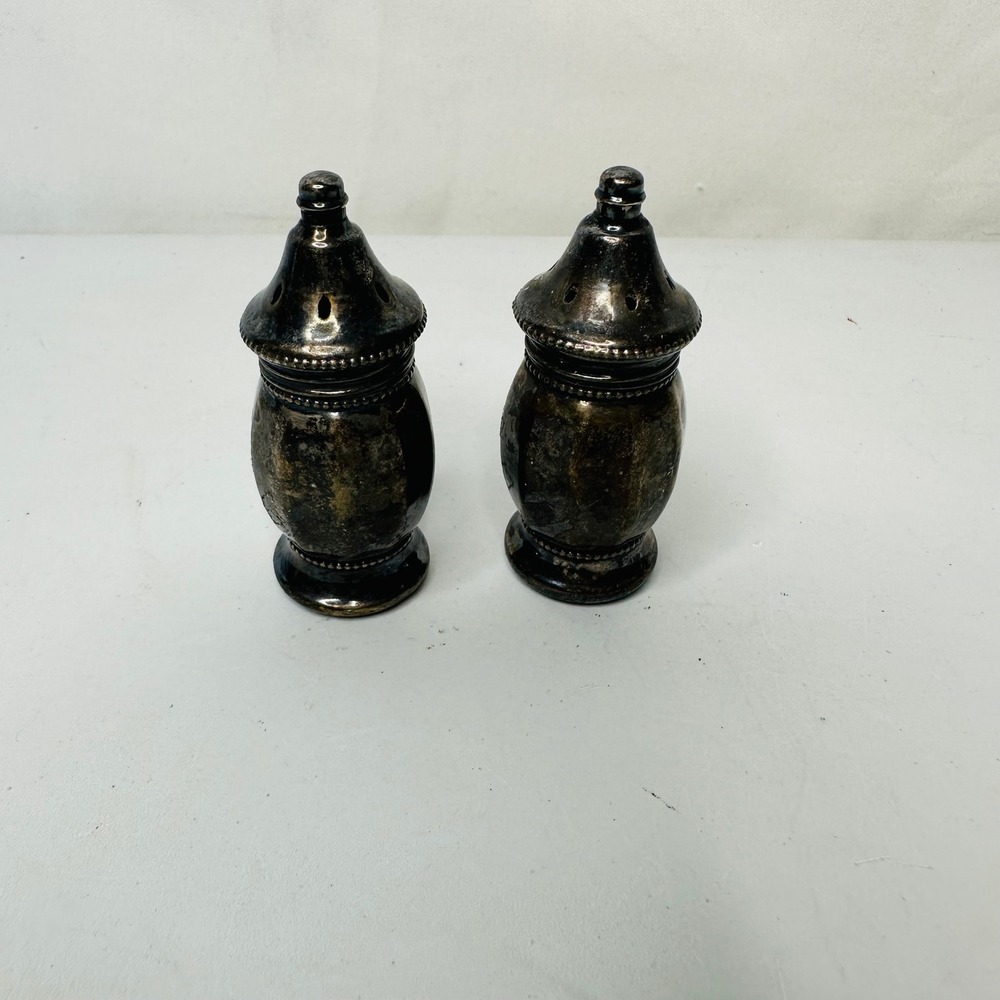 Vintage Victor Lieder Sterling Silver Salt and Pepper Shakers VL Crest Patina
